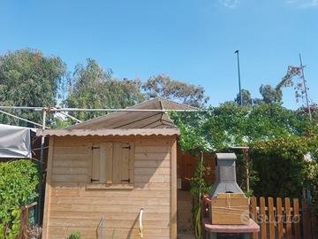 Gazebo (struttura in ferro e tendaggio)