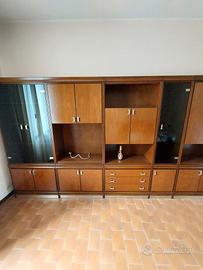 mobilio lineare per sala