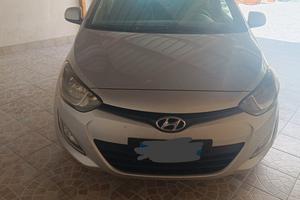 HYUNDAI i20 2014  1.2 BENZINA/GPL 