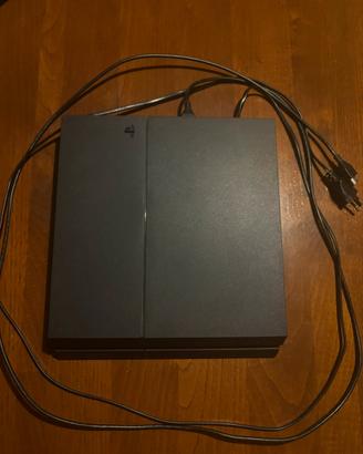 Playstation 4  1 TB + 1 controller