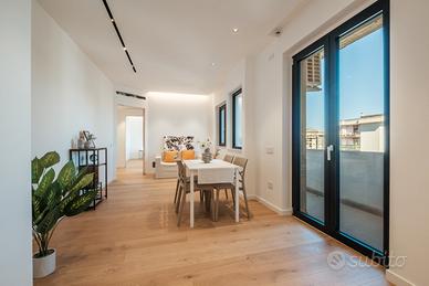 Ampio bivano ristrutturato al 6° piano