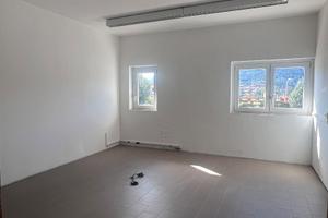 Locale uo Ufficio - Studio - Stanze