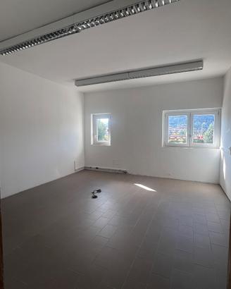 Locale uo Ufficio - Studio - Stanze