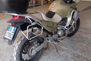 Honda Transalp 650