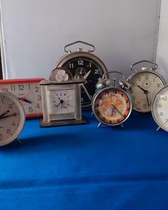 lotto di 7 sveglie vintage kienzle Peter junghans 