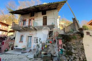 CASA SEMINDIPENDENTE A ALMESE