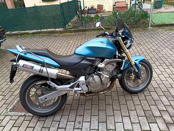 Hornet 600 anno 2005