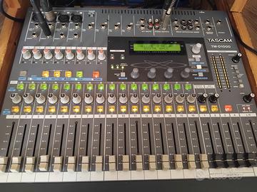 mixer Tascam tm-d 1000 nuovissimo