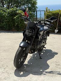 Honda cb300r