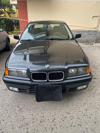 BMW 318 ie