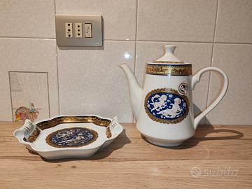 vassoio e teiera di porcellana limoges