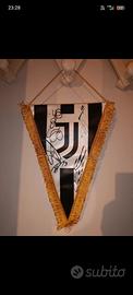 gagliardetto ufficiale Juventus autografato 