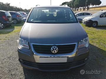 VOLKSWAGEN Touran 2.0 Highline Ecofuel