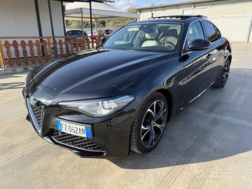Alfa Romeo Giulia 2.2 TDI 190CV AT8 Tetto apribile