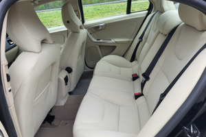 Volvo S60 2 2.4 D5 Diesel 205 CV