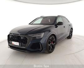 Audi Q8 RS TFSI V8 quattro tiptronic