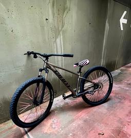 Giant Talon 2022 Taglia S 29