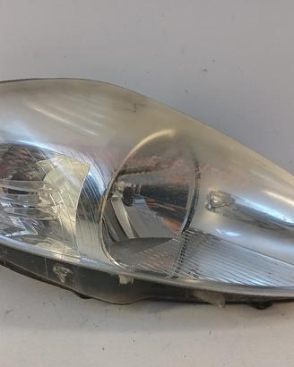 Faro ant dx FIAT GRANDE PUNTO '05