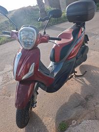 Scooter Beverly 300