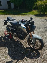 Honda cb 125 r 2022