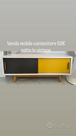 mobile  sotto tv 50€