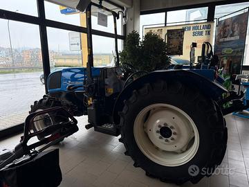 Trattore New Holland T3.70 LP
