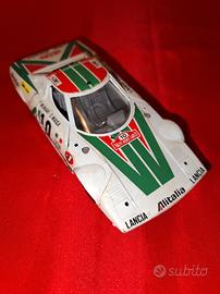 BURAGO LANCIA STRATOS in metallo scala 1:24