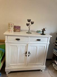 Credenza stile shabby chic