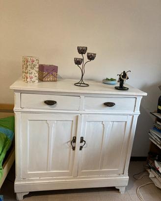 Credenza stile shabby chic