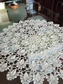 Centro all'uncinetto