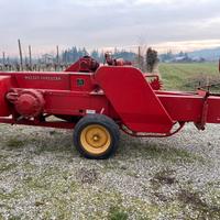 Pressa imballatrice d’epoca Massey Ferguson 20
