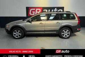 Volvo XC70 2.4 d5 Momentum awd 185cv