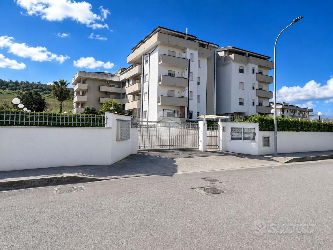 Apartment in Montalto Uffugo, Taverna - Vista 2