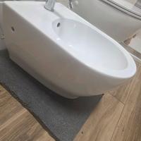 Bidet Rak Moon sospeso
