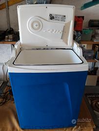 Piccolo frigo  da campeggio  12v.