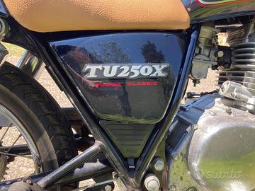 Suzuki TU250X Super Classic