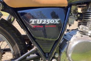 Suzuki TU250X Super Classic