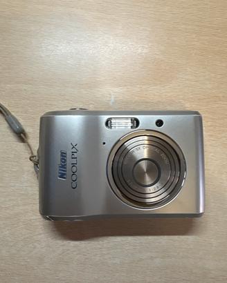 Nikon Coolpix L18