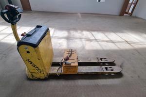 Transpallet elettrico hyster
