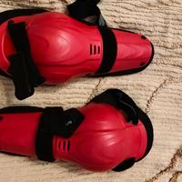 Protezioni x skateboard, bici, moto