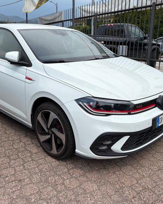Volkswagen Polo 2.0 TSI DSG GTI