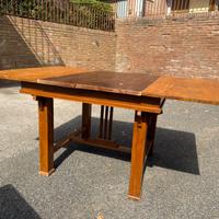 Tavolo quadrato allungabile in legno
