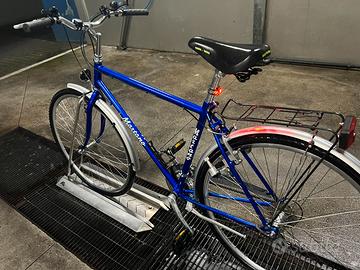 Bicicletta city bike nuova impermeabile