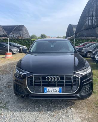 Audi Q8 50 TDI 286 CV quattro tiptronic Sport