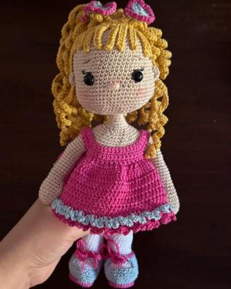 Bambola amigurumi