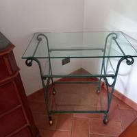 Carrello in metallo e cristallo