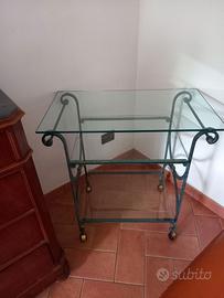 Carrello in metallo e cristallo