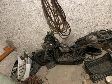 Sh 300 pezzi di ricambio