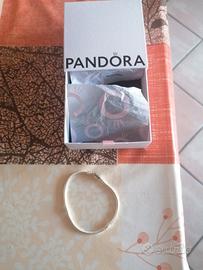 bracciale. 