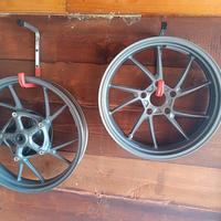 coppia cerchi originali BMW per GS 1200 Lc